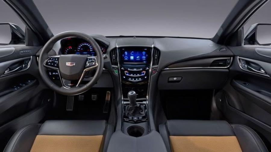 Торпедо Cadillac ATS-V Coupe 2015 года  (фото 66 из 100)